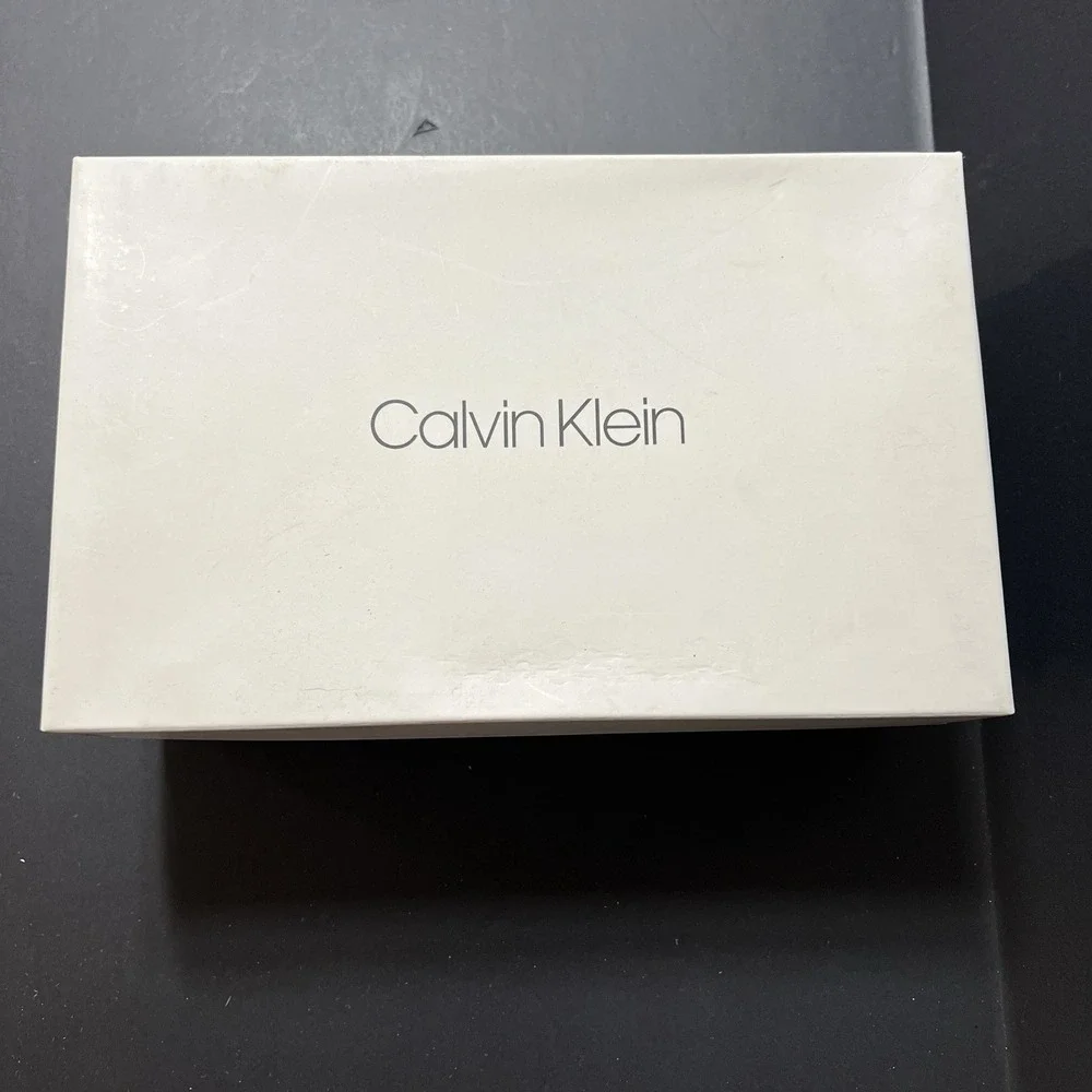 Calvin Klein Gala Patent Smooth Heels Women's Size 8 Boho NIB